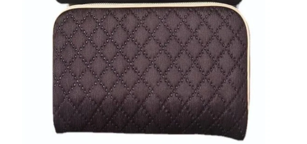 6Inch Triangular Velvet Jewelry Pouches - Image 3
